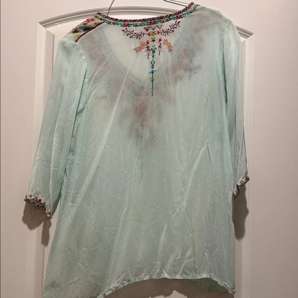 Johnny Was Mint Green Embroidered V-Neck Tunic - Picture 4 of 4